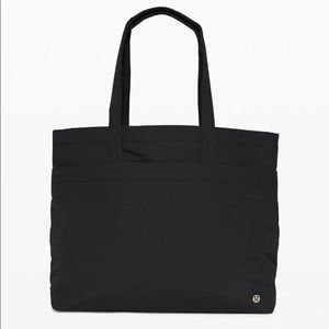 Lululemon On My Level Tote Bag 15L